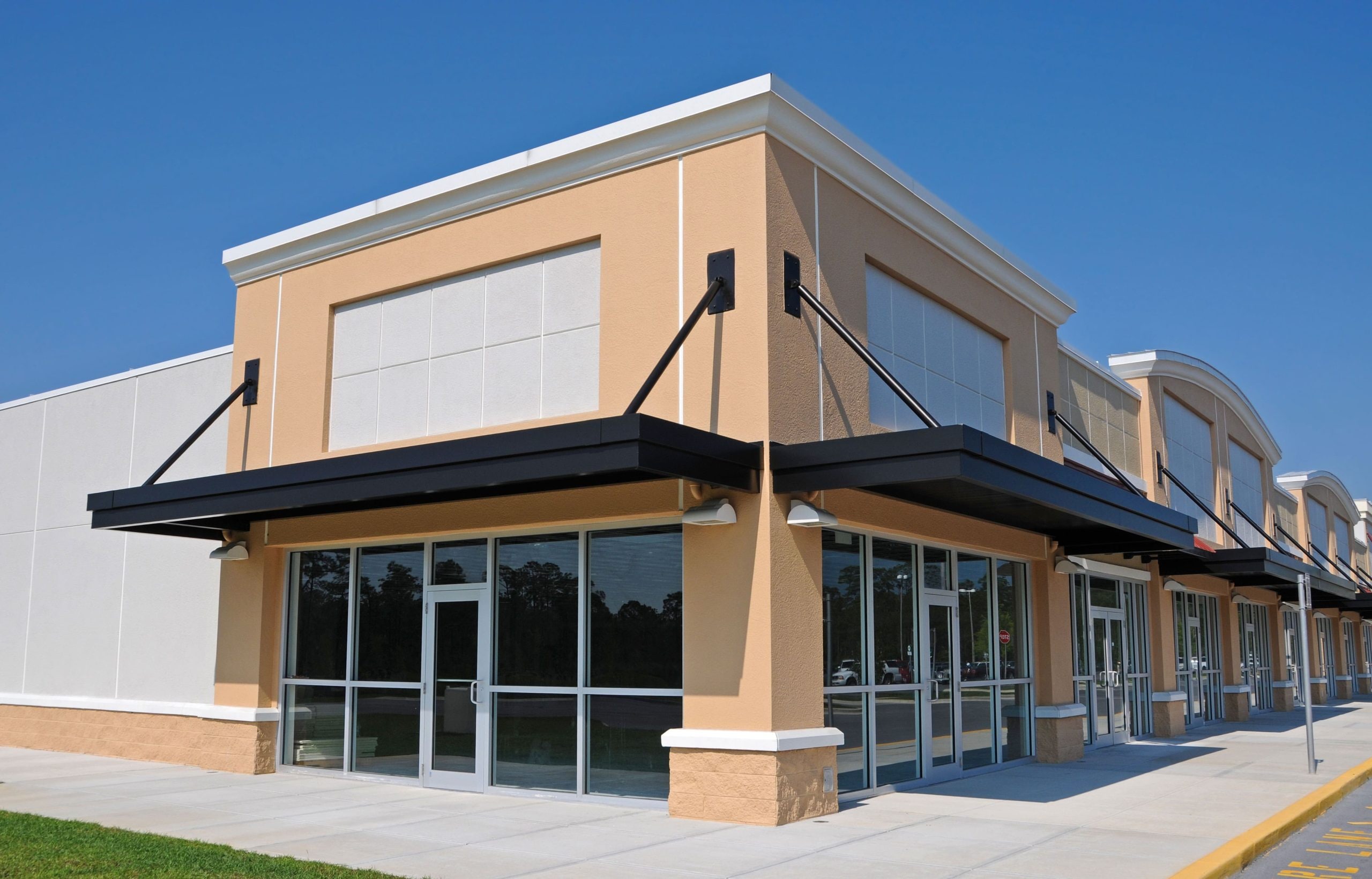 Durable commercial awning installation in Detroit